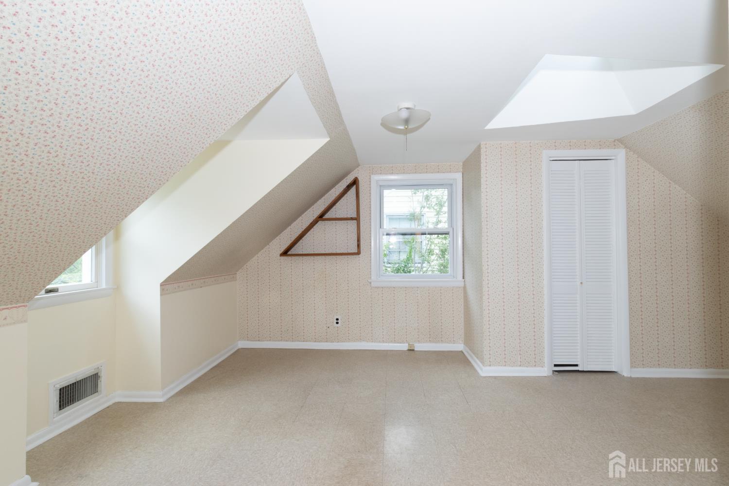 1815 S Vauxhall Road, Union Twp, NJ, 07083 image 28