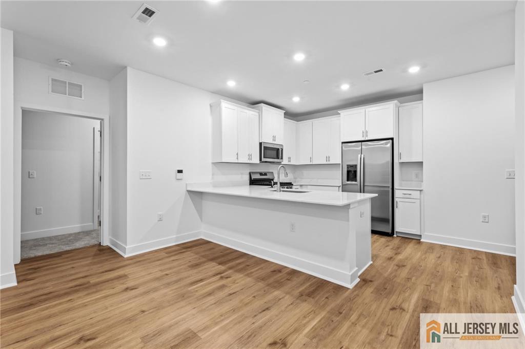 28311 Radford Court 2829, Monroe, MA, 02109 image 6