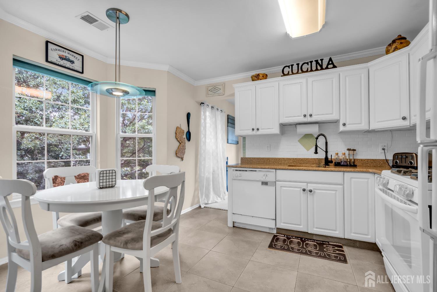 1708 Cypress Lane, East Brunswick, NJ, 08816 image 10