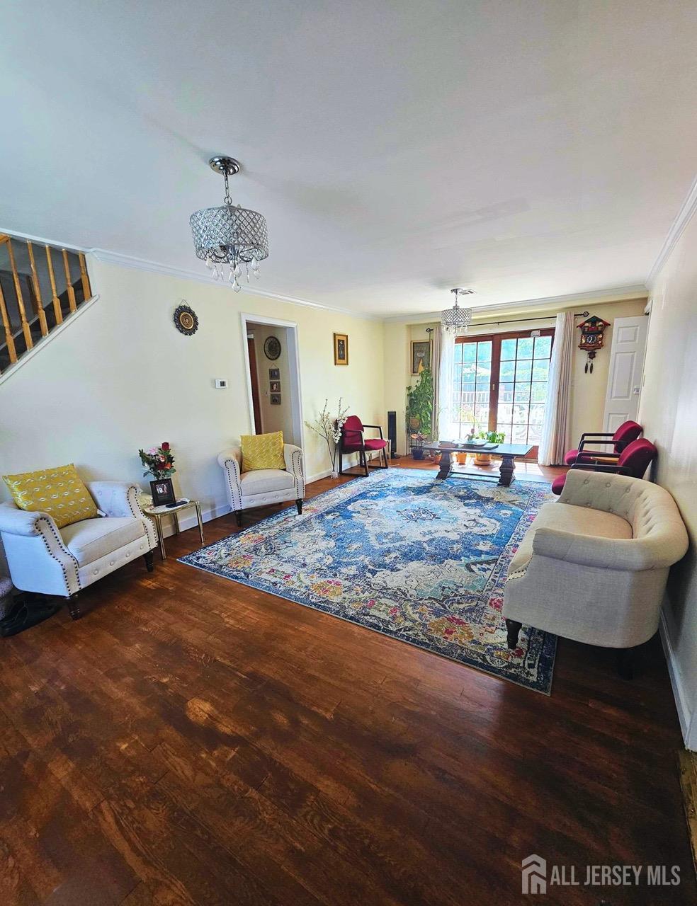 439 Fairview Avenue Image 3