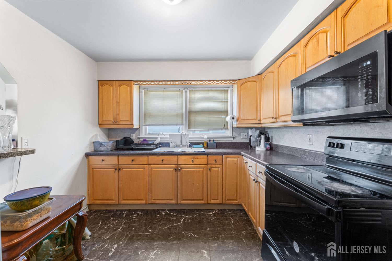 18 Noe st Street, Carteret, NJ, 07008 image 25