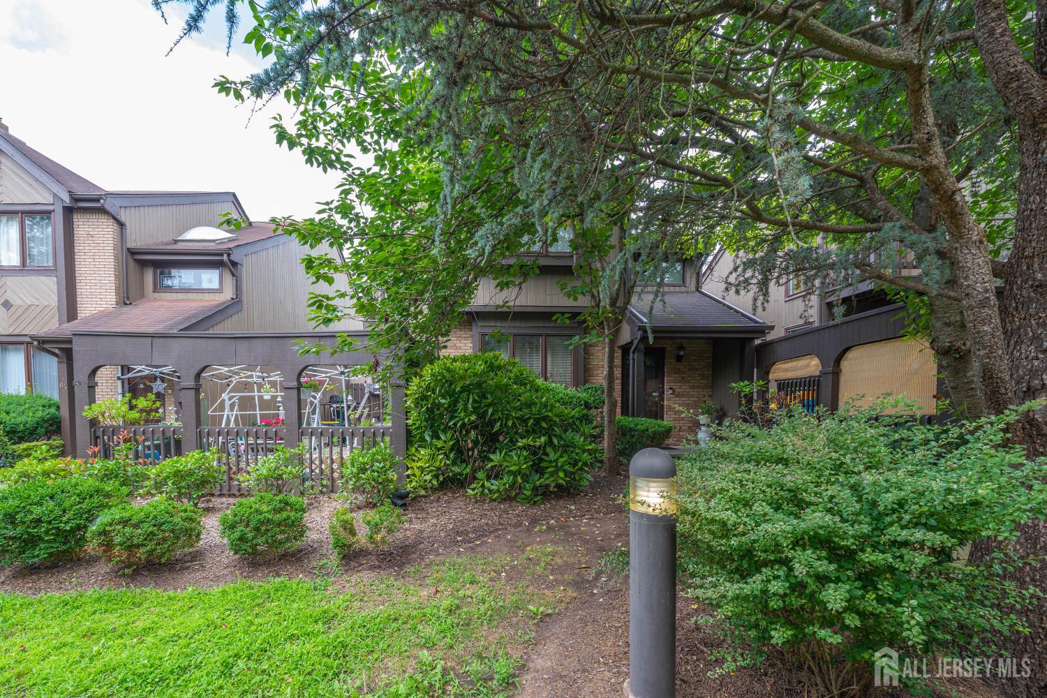 66 Riverbend Drive, North Brunswick, NJ, 08902 image 18