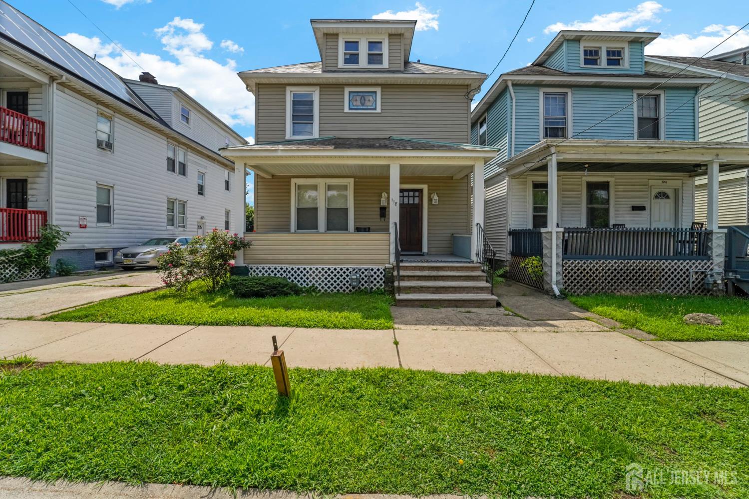 118 Huntington Street Image 2