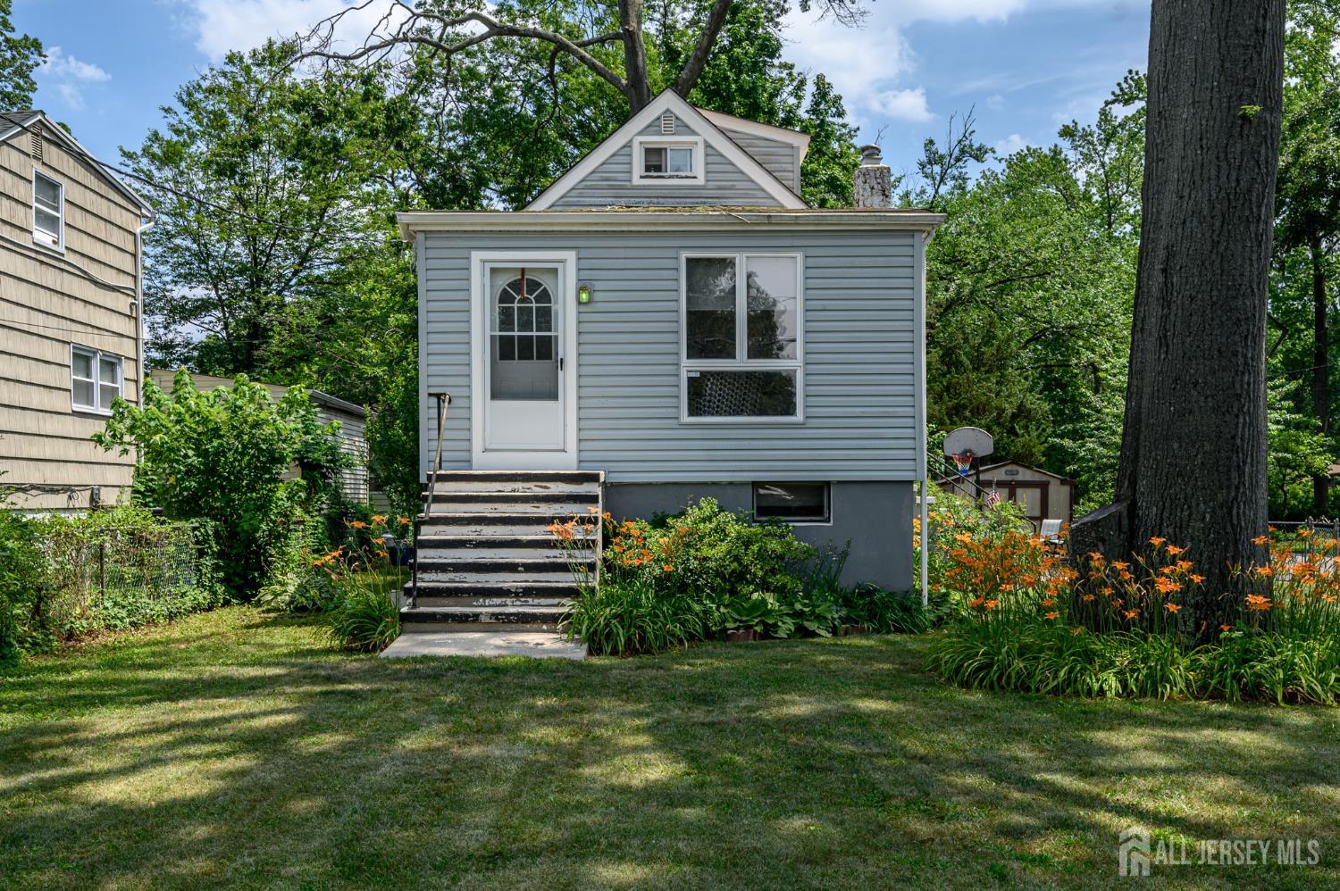 1650 Holly Road Image 1