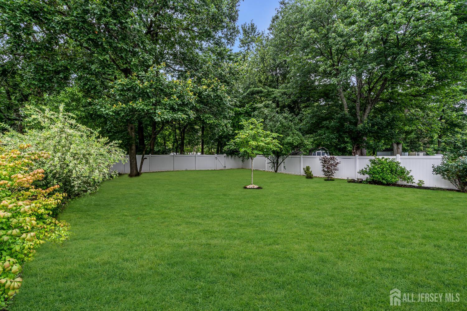 31 Jordan Road Road, Colonia, NJ, 07067 image 40