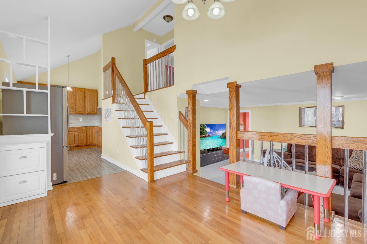 186 Tyler Avenue Image 5