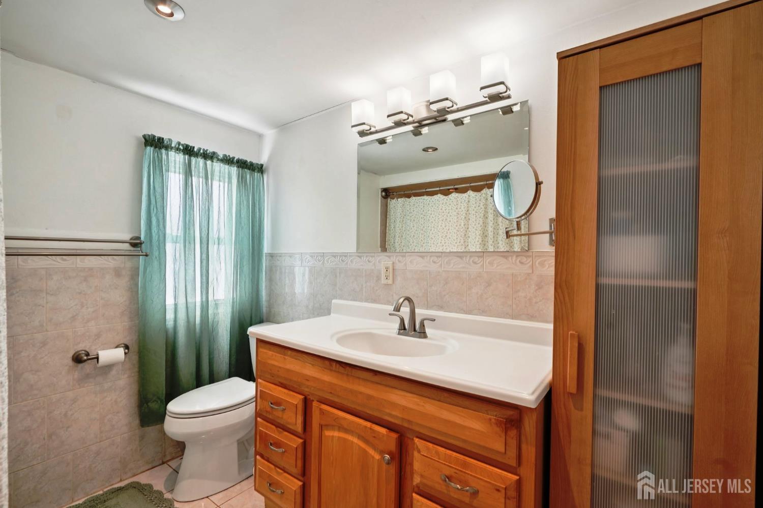 27 George Street, Avenel, NJ, 07001 image 17