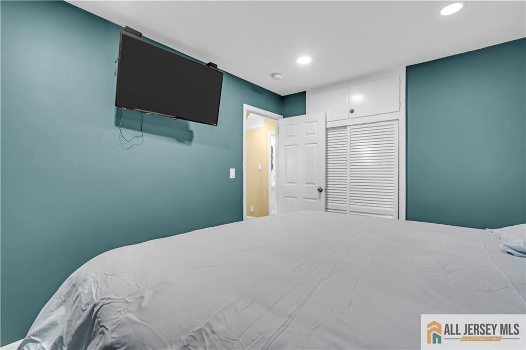 57 Washington Avenue, Iselin, NJ, 08830 image 31