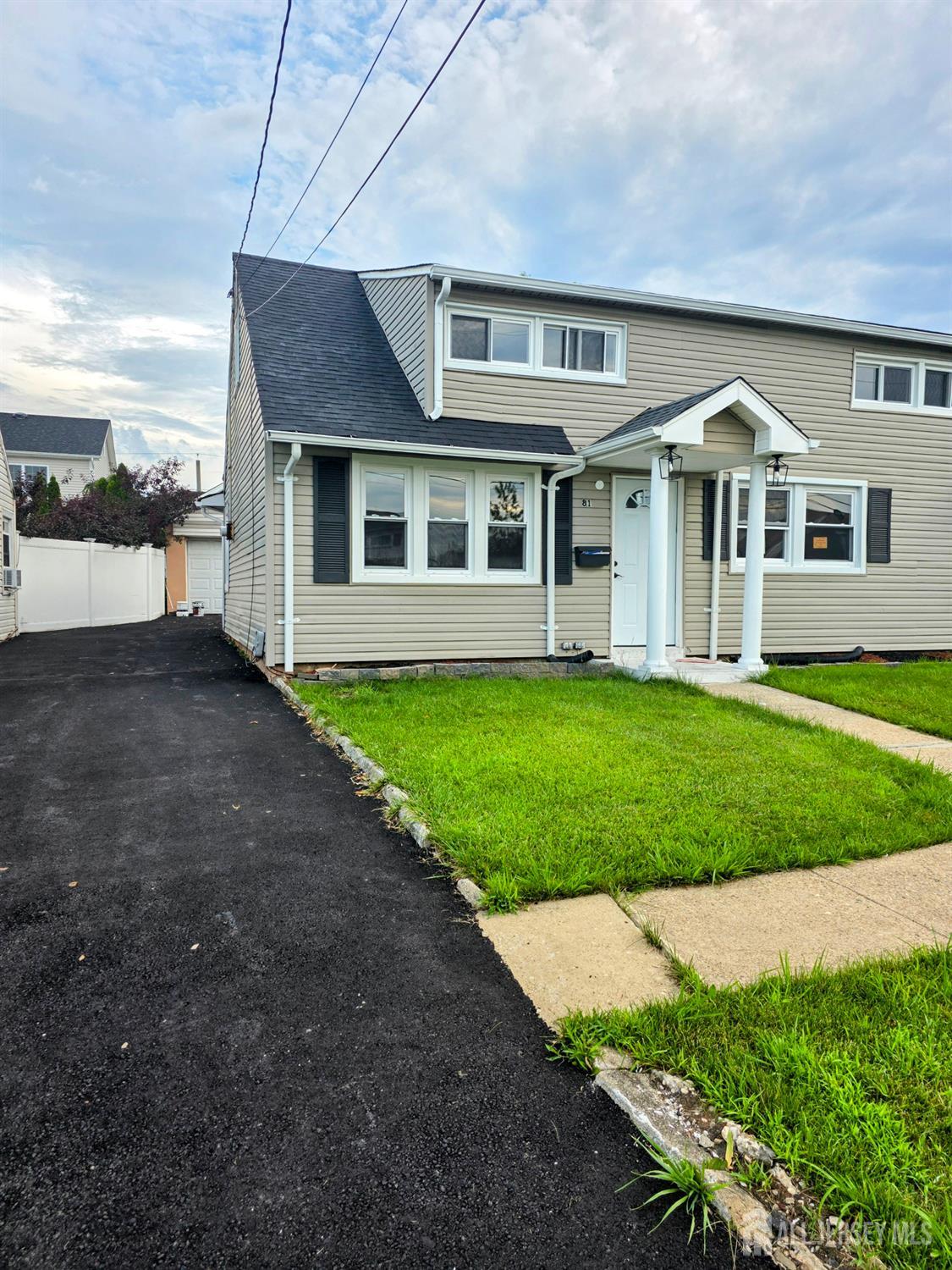 81 Hickory Street Image 4