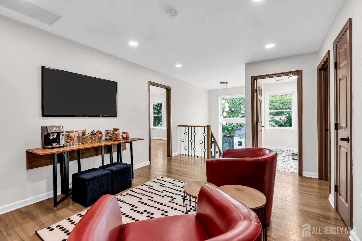 35 Glenville Road, Edison, NJ, 08817 image 32