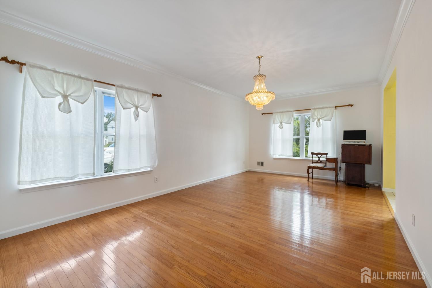 4 Graulich Drive, Milltown, NJ, 08850 image 20