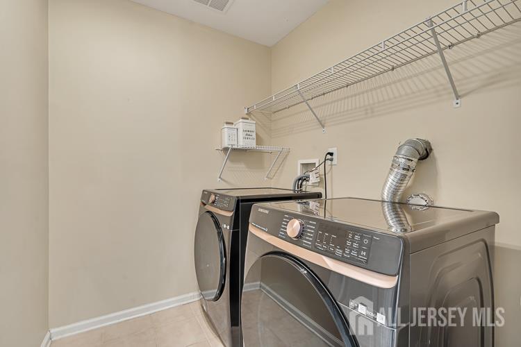 8 Amber Drive, Old Bridge, NJ, 08857 image 15
