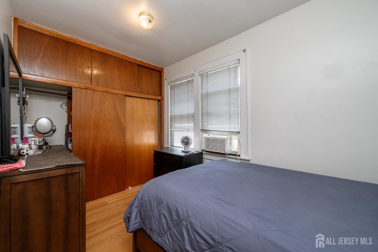 84 E Somerset Street, Raritan, NJ, 08869 image 16