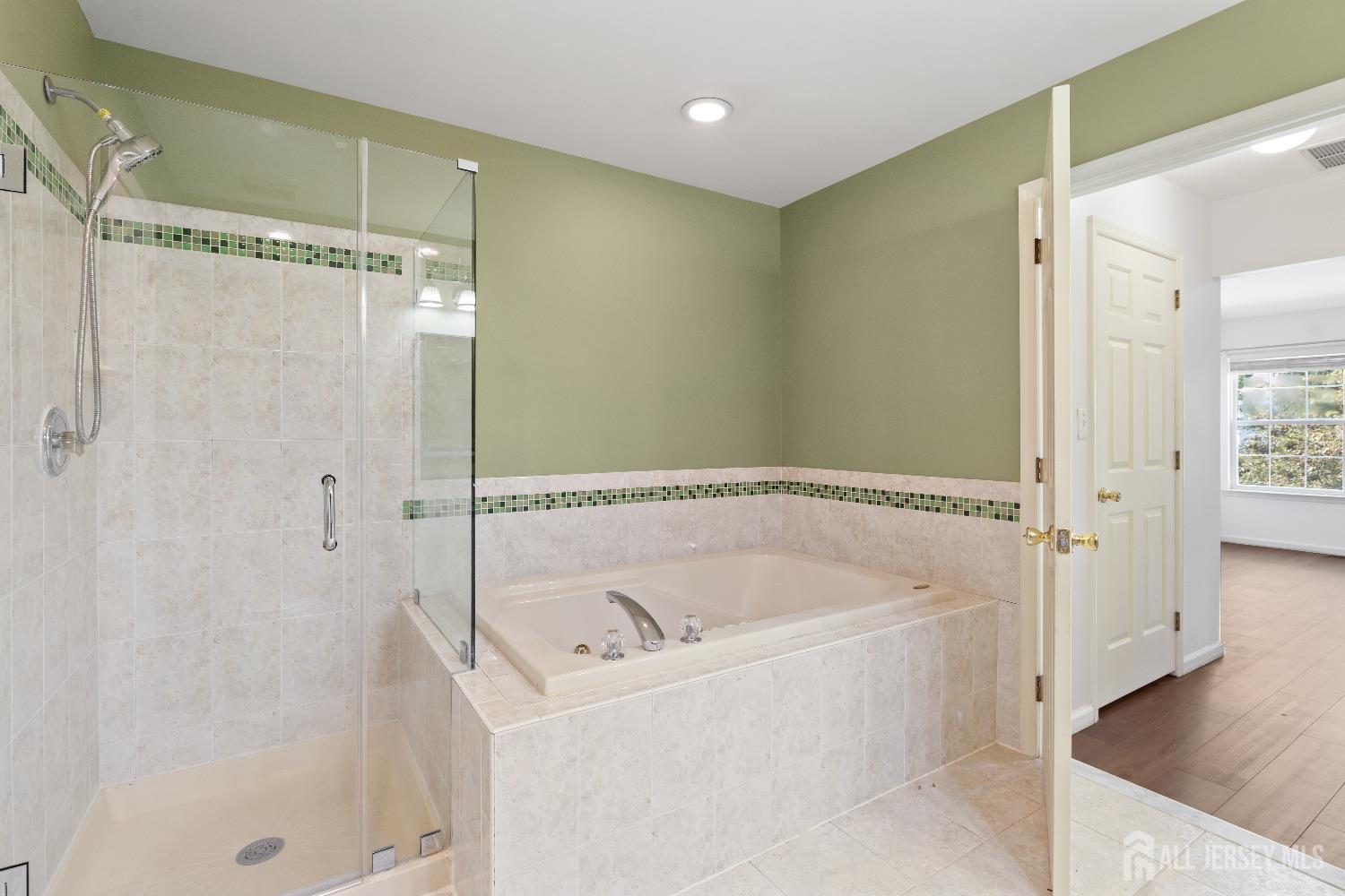 403 Canterbury Way, South Brunswick, NJ, 08540 image 32