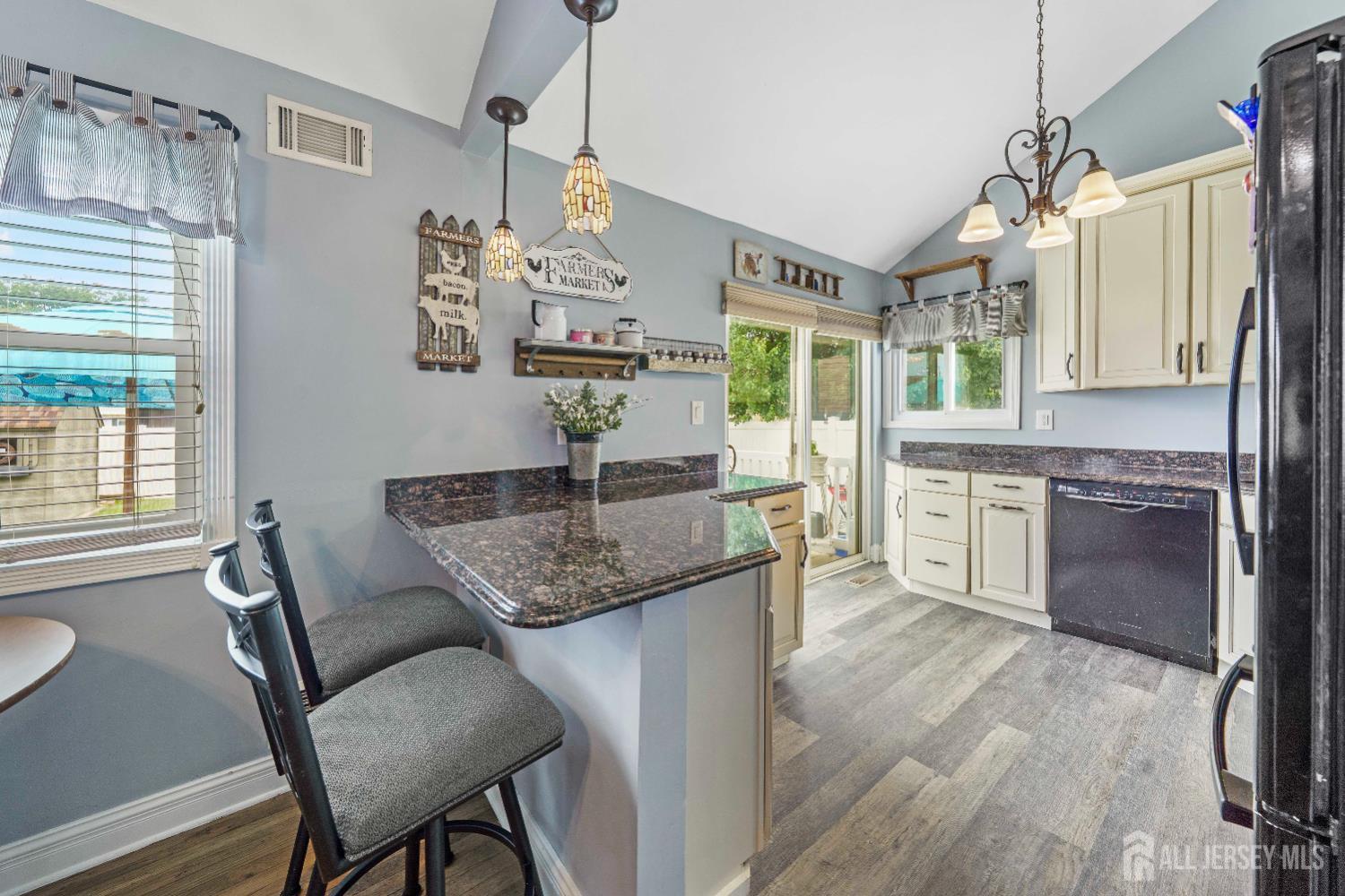 143 7th Street, Port Reading, NJ, 07064 image 15