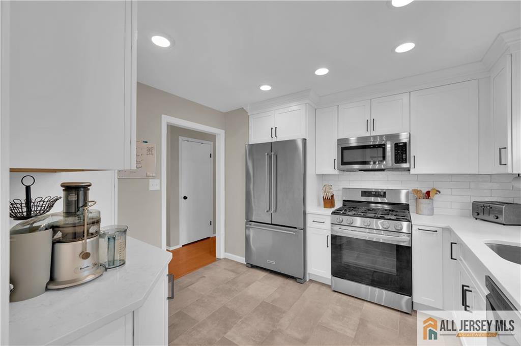 369 Prospect Street, South Amboy, NJ, 08879 image 15