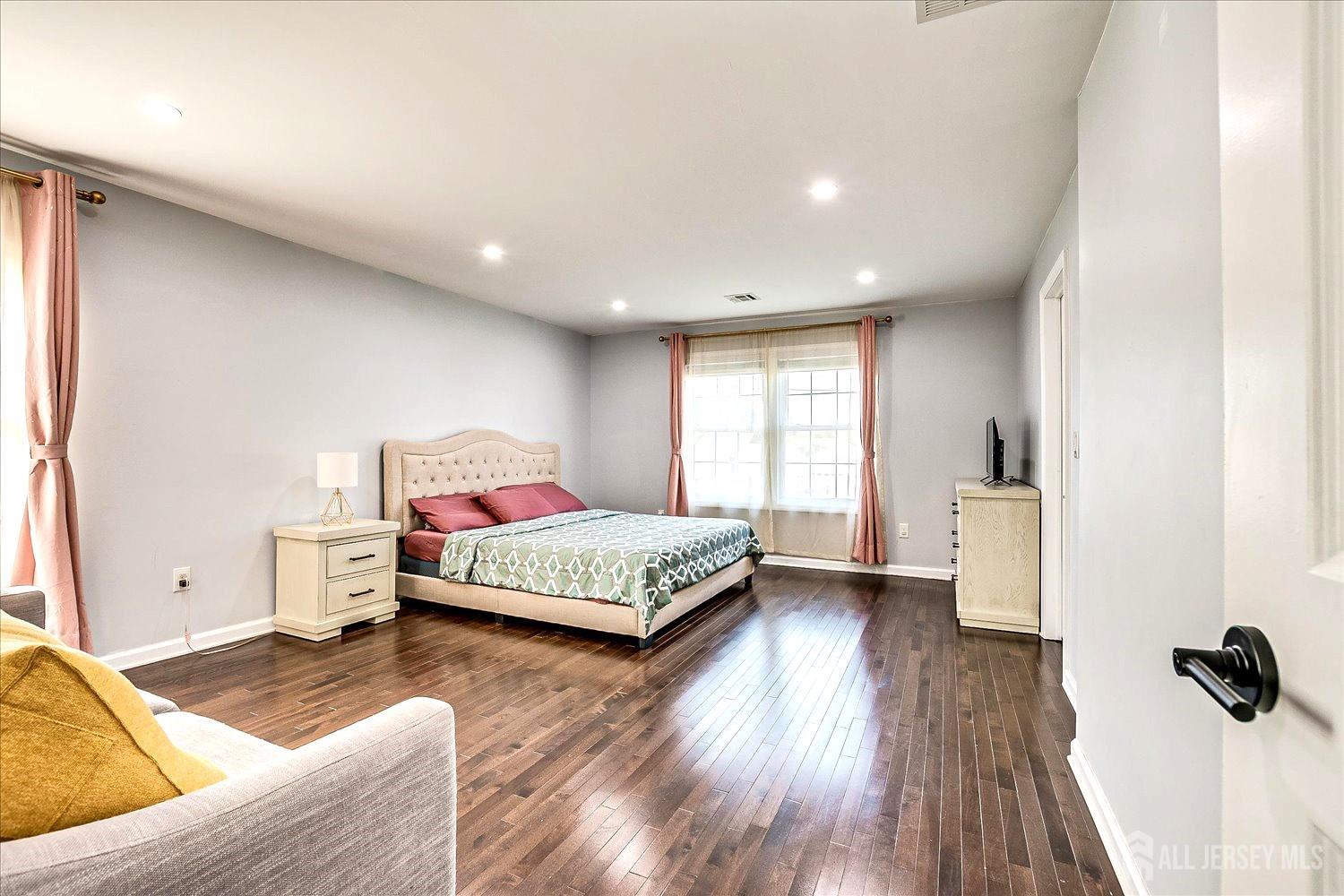 18 Rosewood Road, Edison, NJ, 08817 image 17