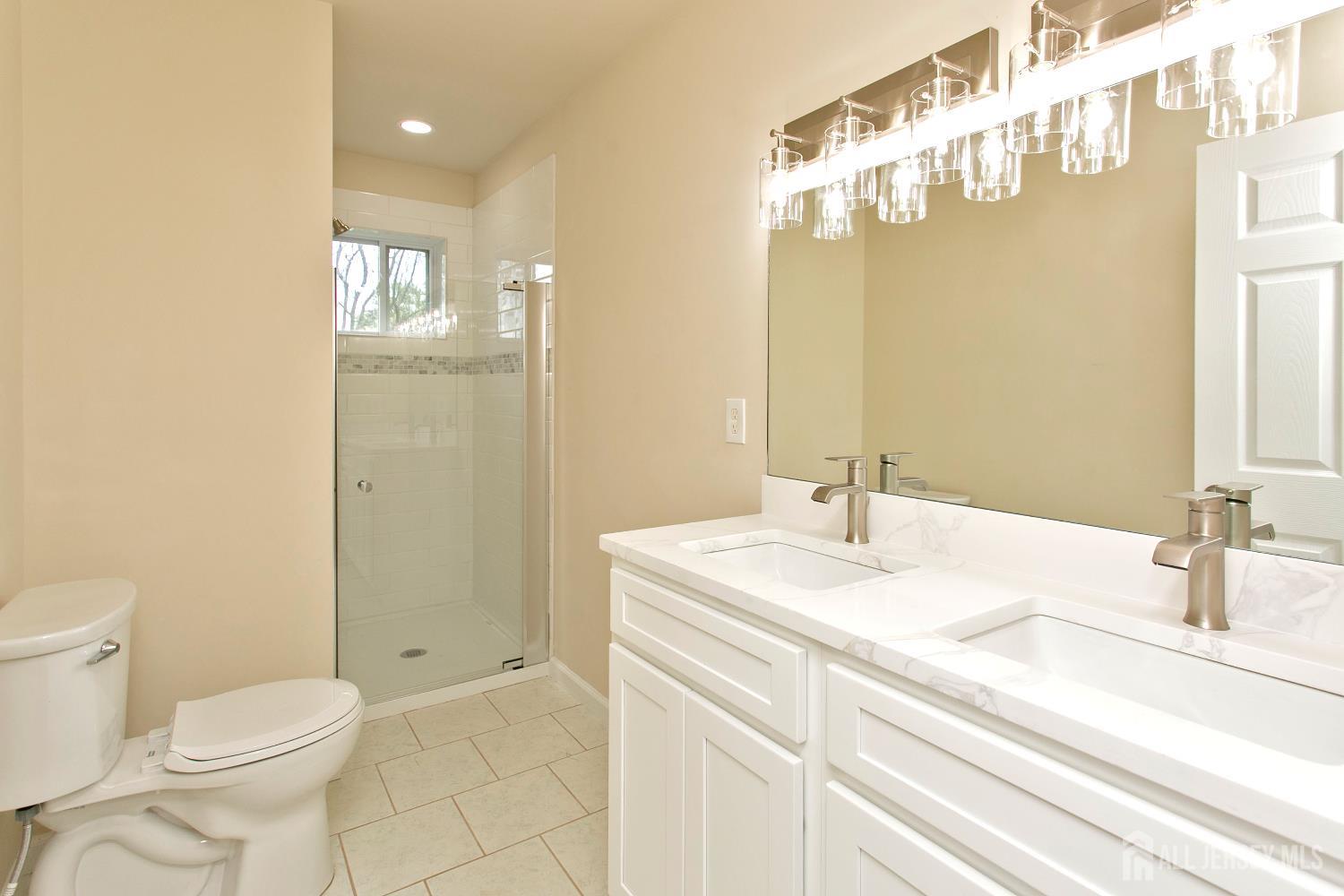 15 Bradley Drive, Edison, NJ, 08817 image 29