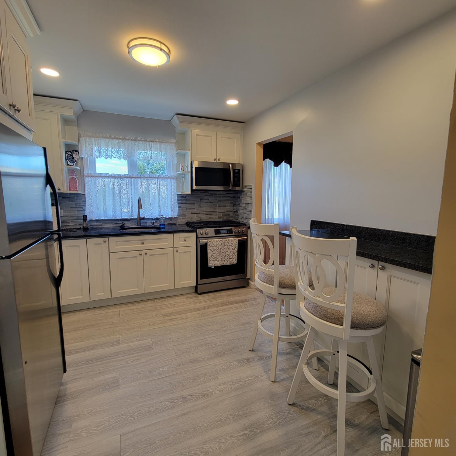 646 franklin Drive, Perth Amboy, NJ, 08861 image 21