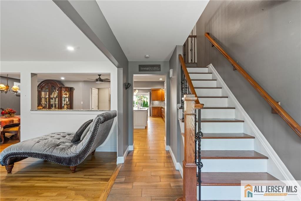 11 N Westfield Road Image 4