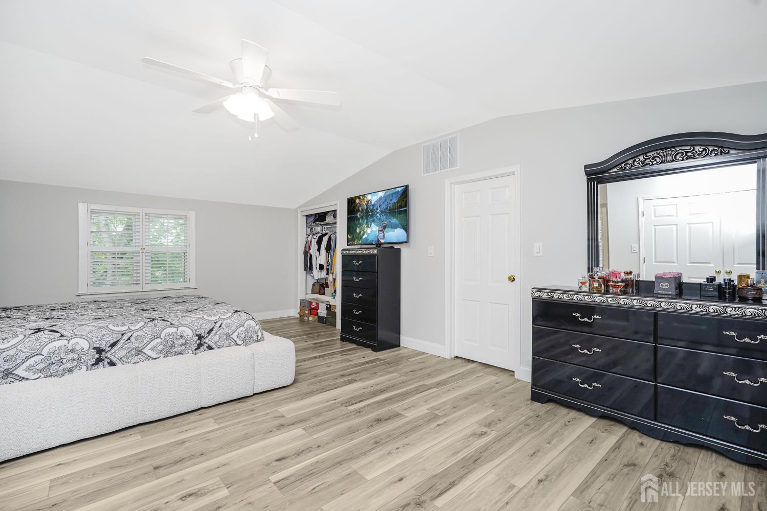 45 Kenwood Terrace, Hamilton, NJ, 08610 image 17