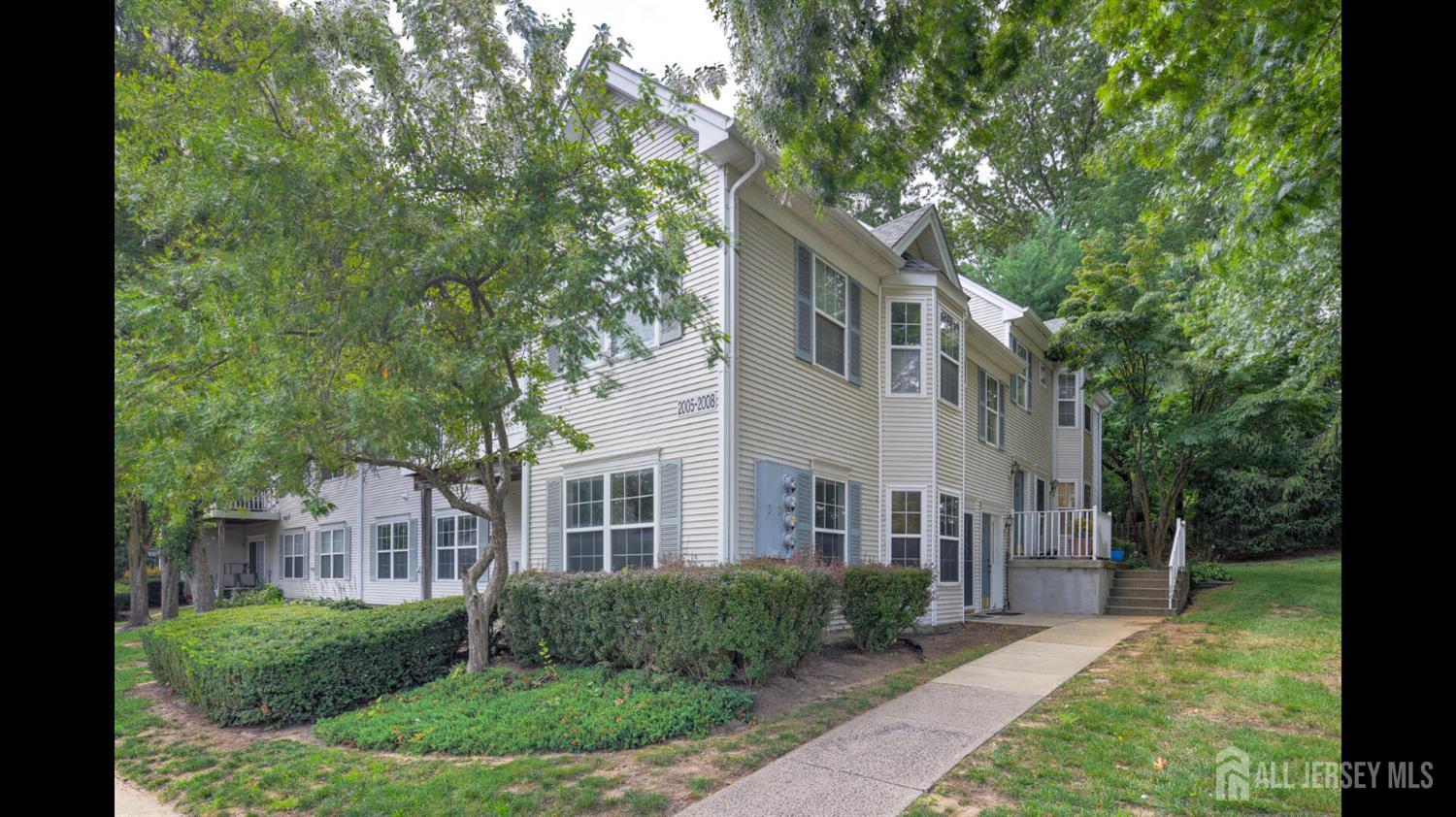 2007 Cypress Lane Image 2