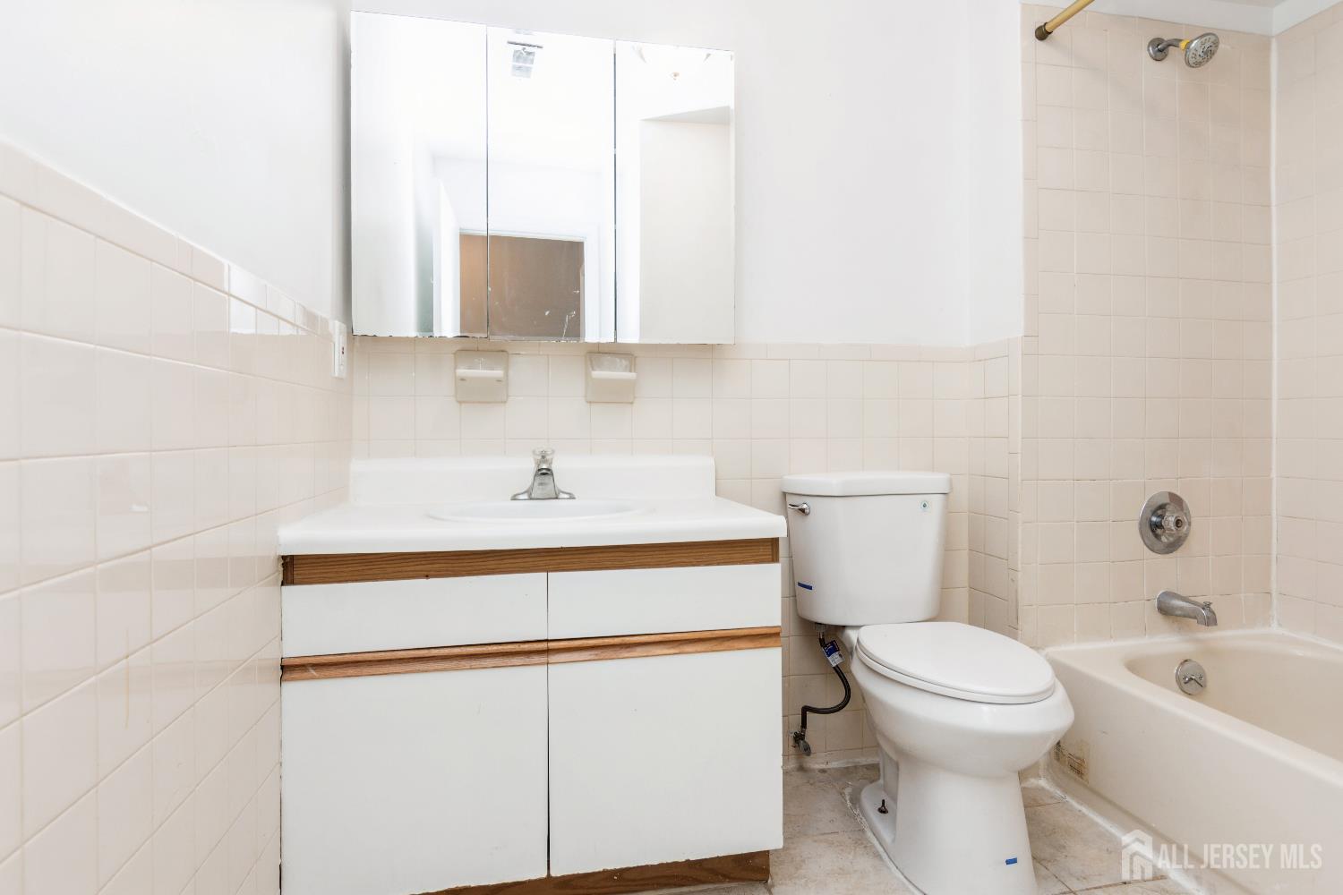1607 Edison Glen Terrace, Edison, NJ, 08837 image 17