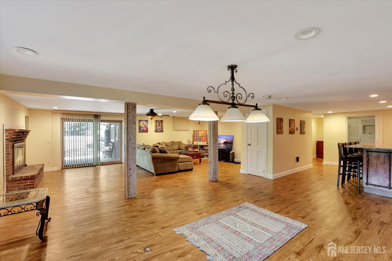 403 New Dover Road, Colonia, NJ, 07067 image 34