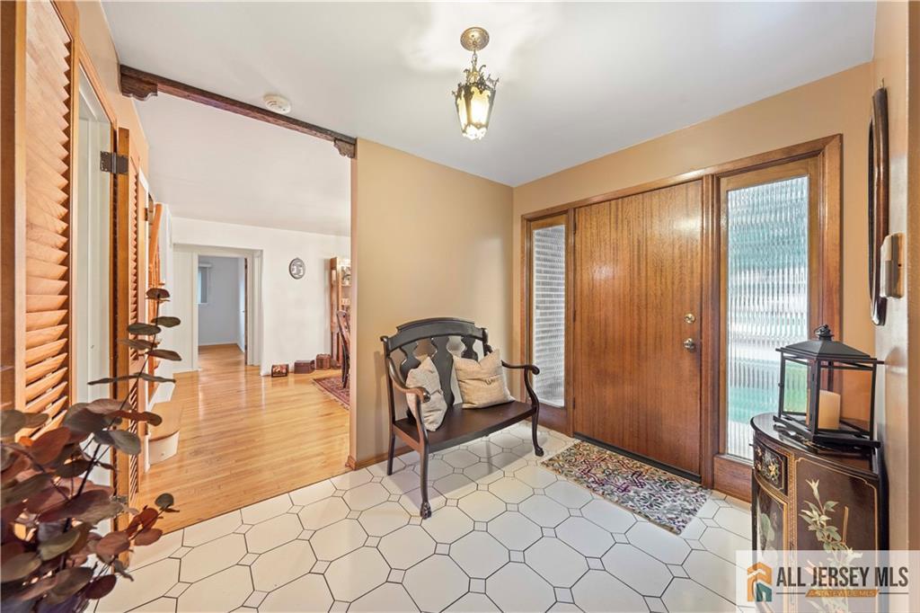 41 Jonathan Drive Image 3