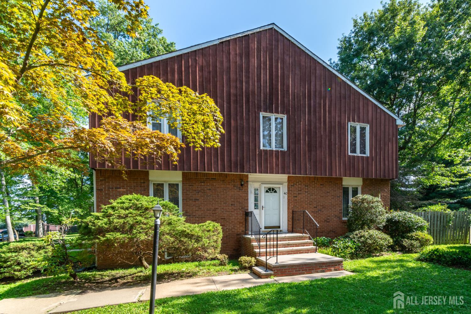 40 Phelps Avenue Image 3
