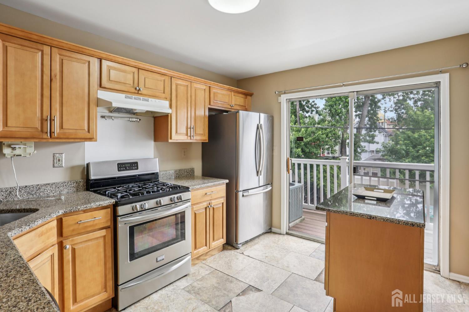 306 Holly Drive, Perth Amboy, NJ, 08861 image 16