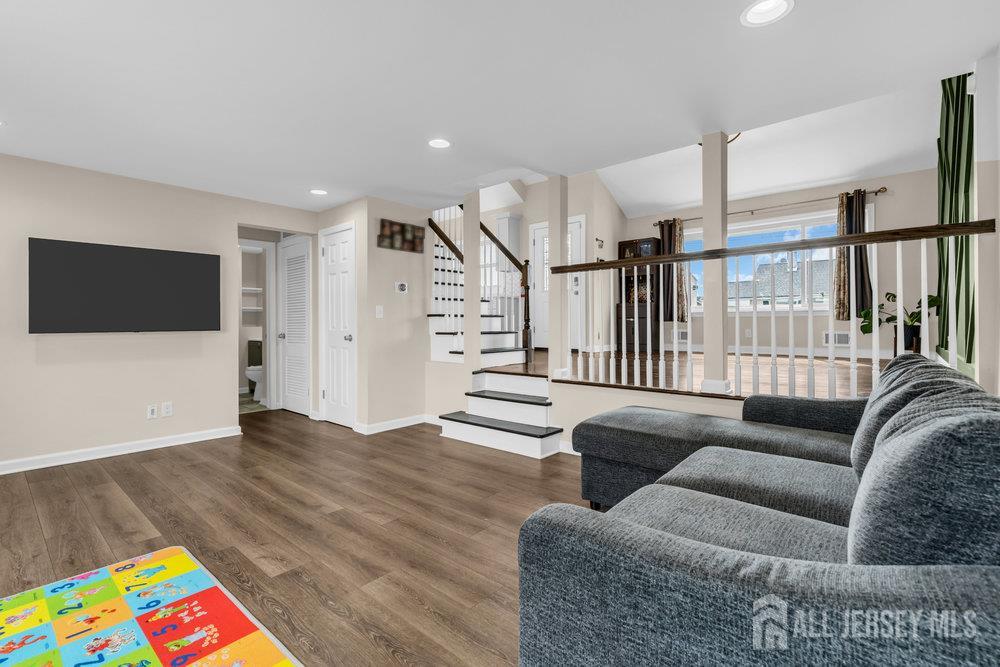 40 McKinley Avenue, Colonia, NJ, 07067 image 28