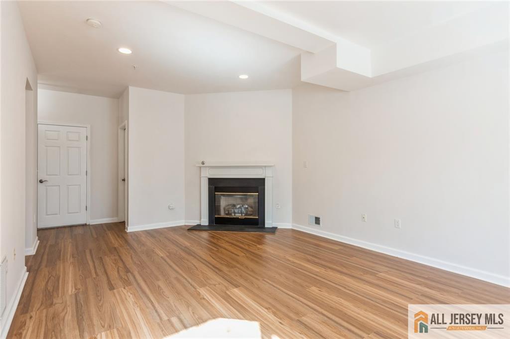 199 Pinelli Drive, Piscataway, NJ, 08854 image 16