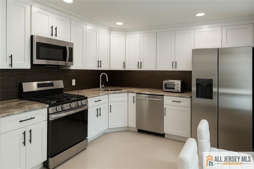 344 Danbury Lane 344 Image 3
