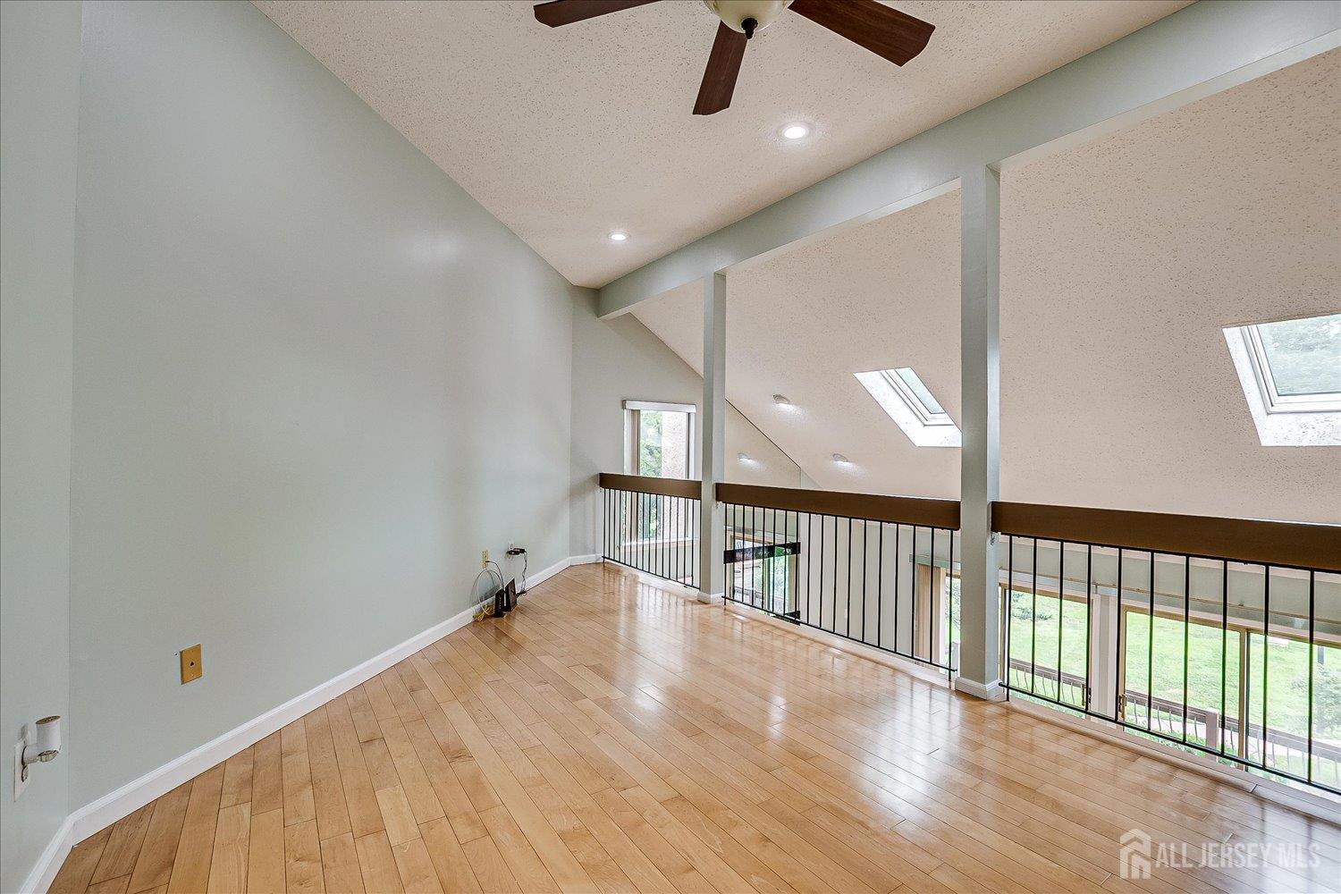 68 Kelly Drive, Edison, NJ, 08820 image 43