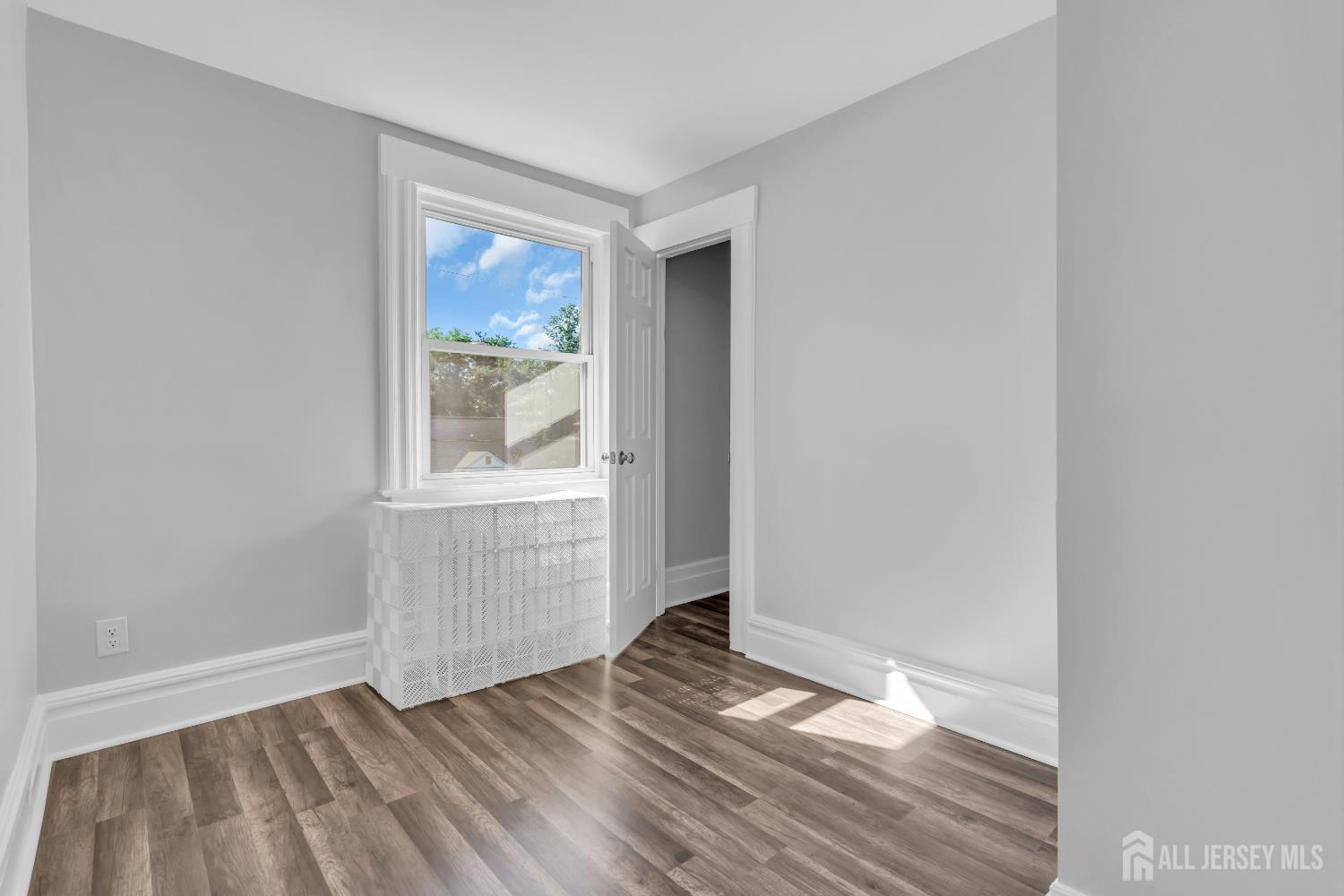 97 Battle Hill Avenue, Springfield, NJ, 07081 image 25