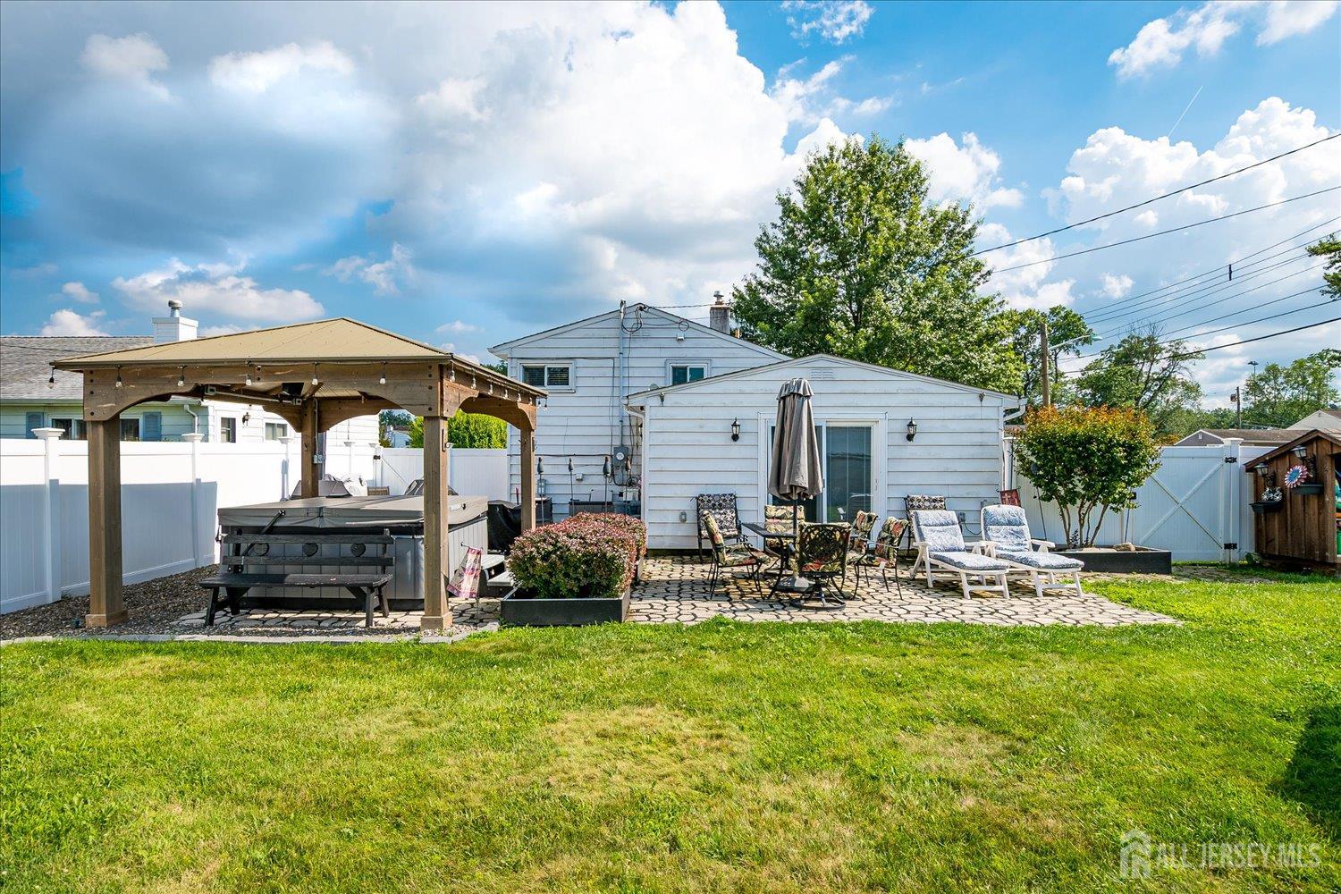 7 Caroline Place, Colonia, NJ, 07067 image 26