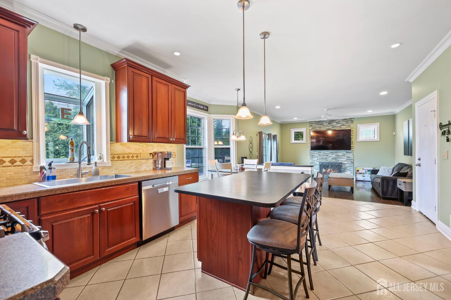 47 Winding Brook Drive, Old Bridge, NJ, 07747 image 15