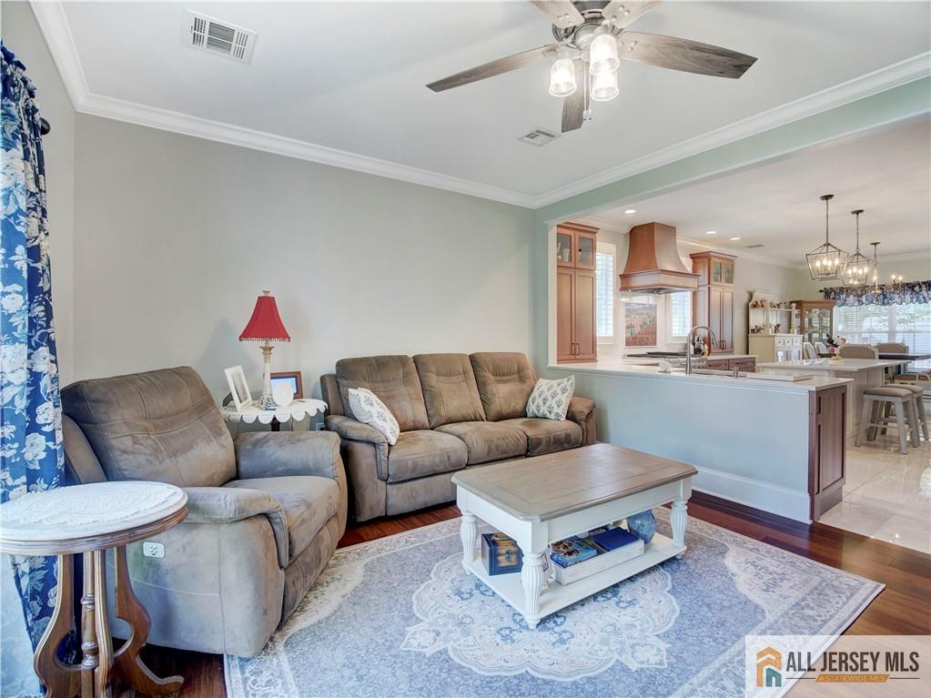 10 Holly Manor Court, Helmetta, NJ, 08828 image 13