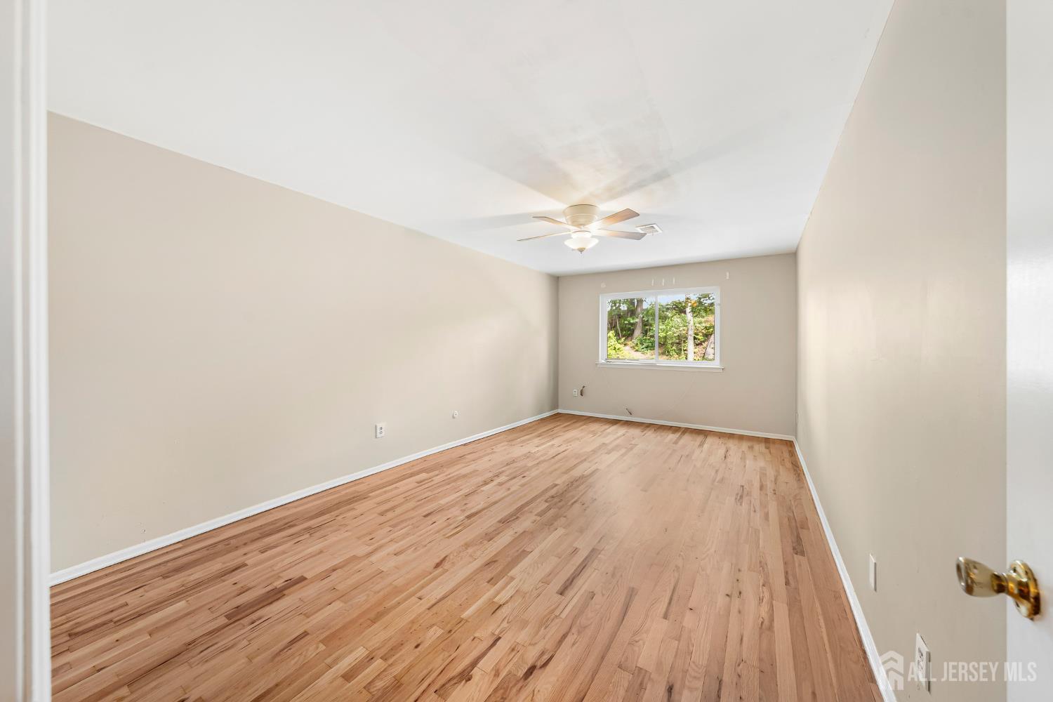 227 college Drive Image 5