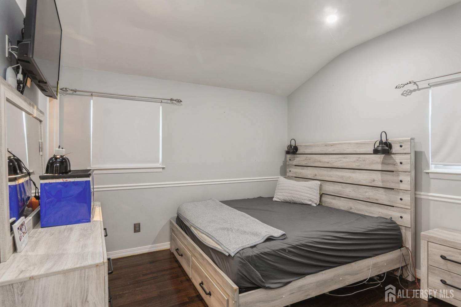 70 Woodshore W, Old Bridge, NJ, 07735 image 21