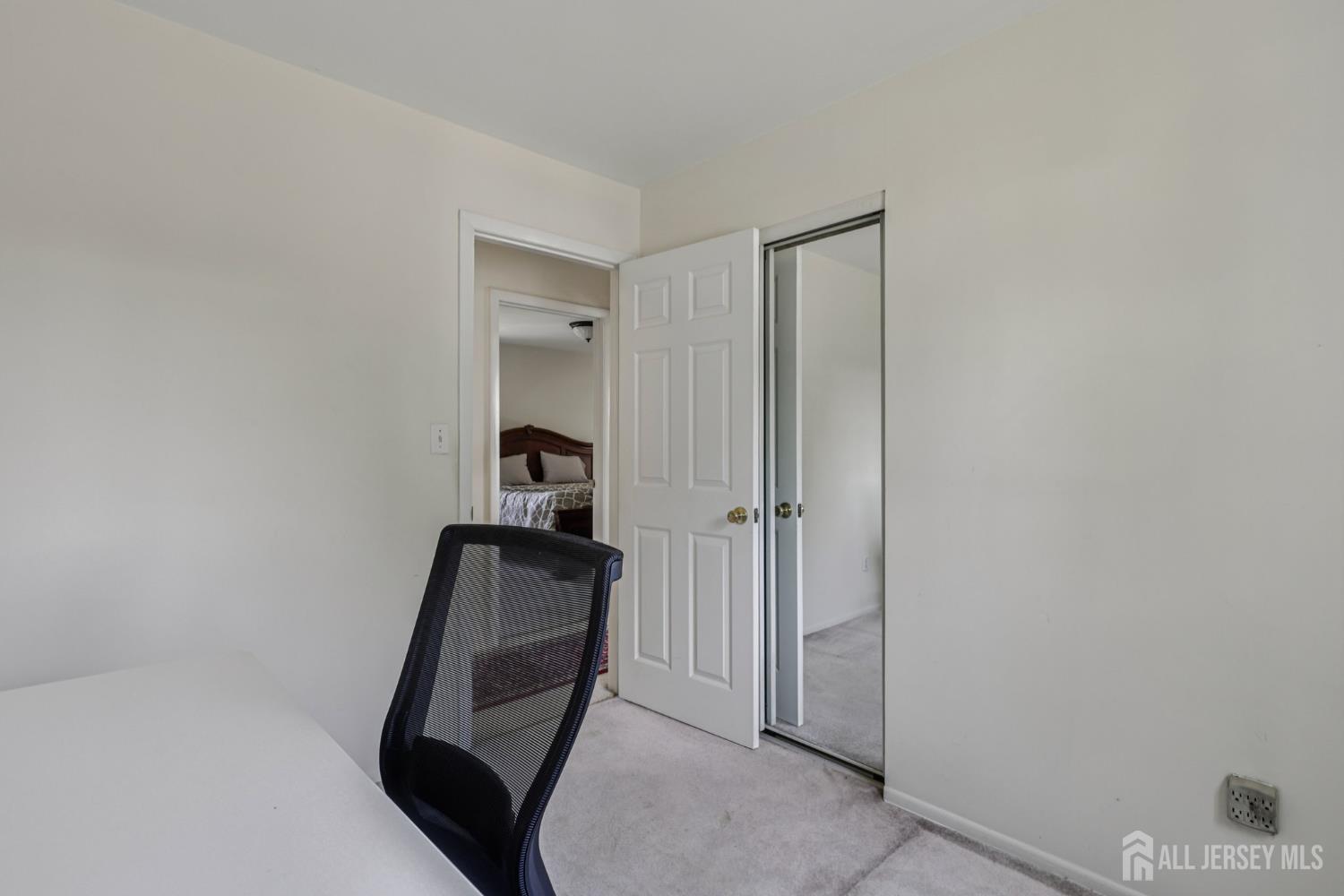 17 Aberdeen Avenue, Iselin, NJ, 08830 image 13