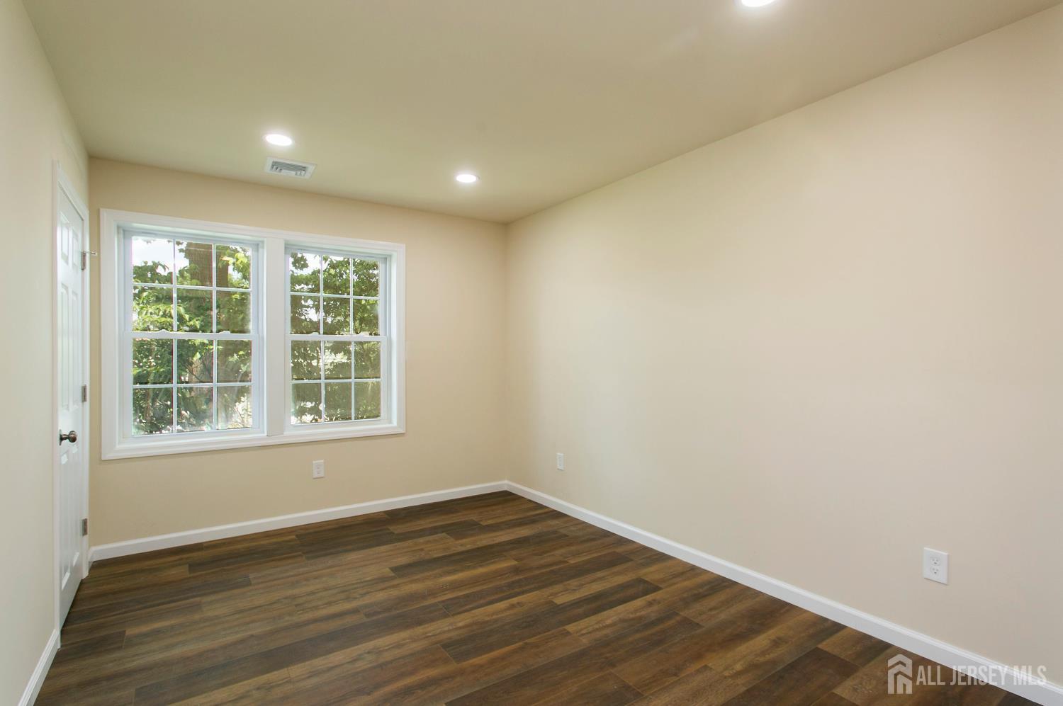 15 Bradley Drive, Edison, NJ, 08817 image 23