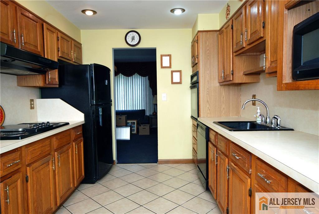 14 Albert Drive, Old Bridge, NJ, 08857 image 17