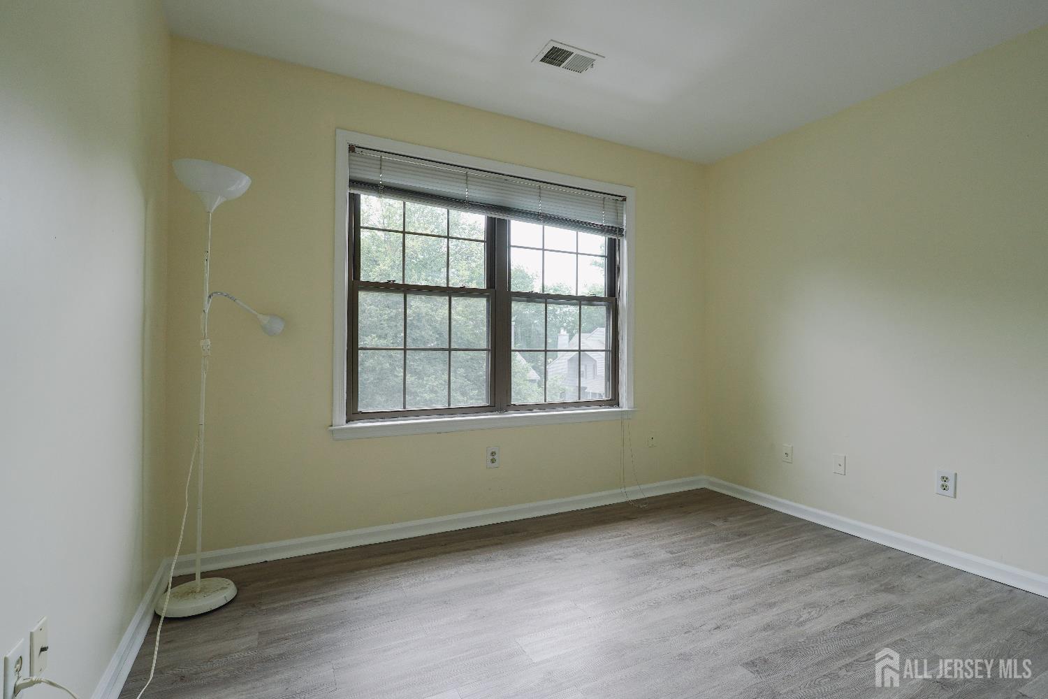 809 Woodhaven Drive, Edison, NJ, 08817 image 11