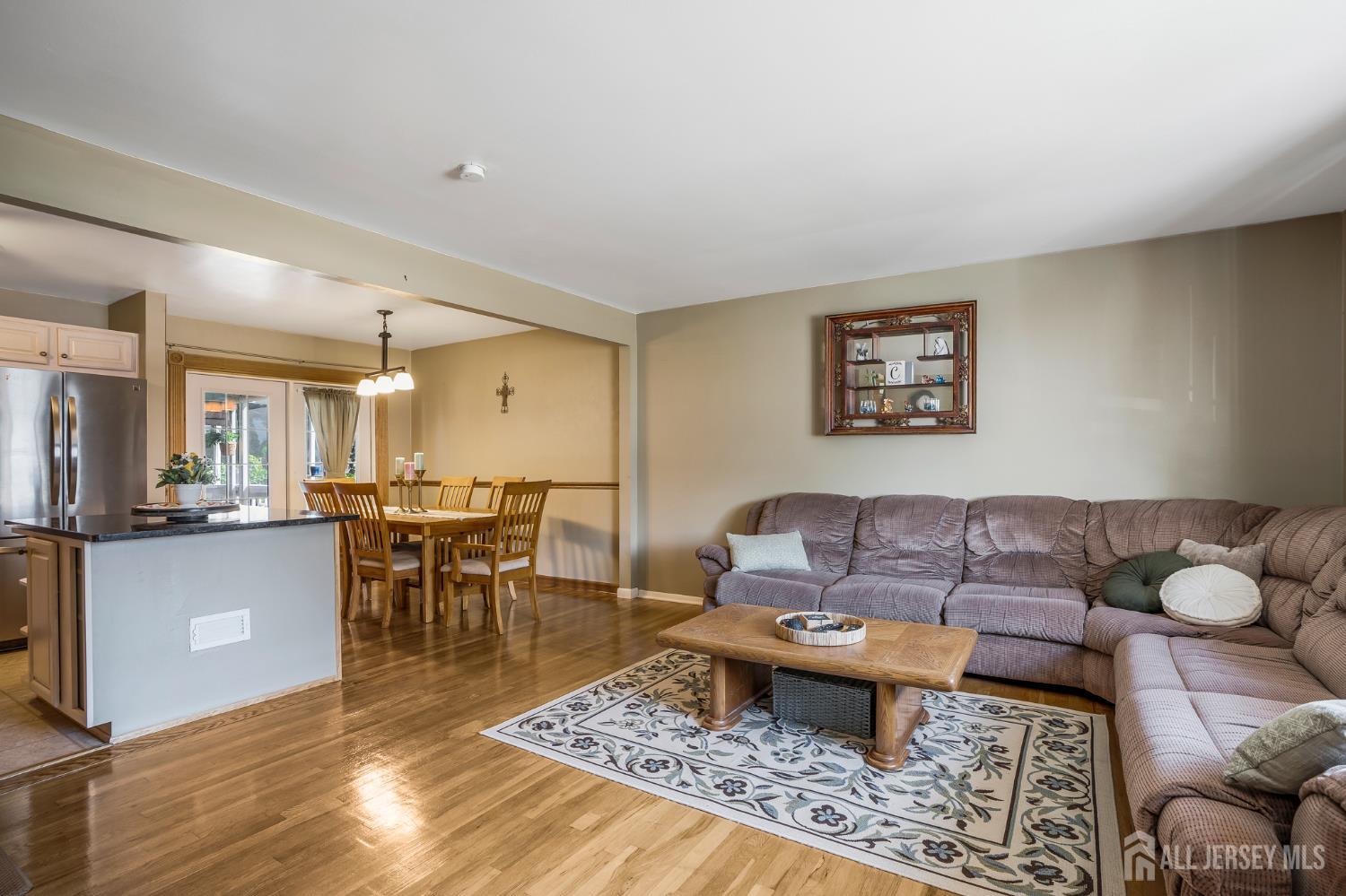 146 Osceola Avenue, Middlesex, NJ, 08846 image 12