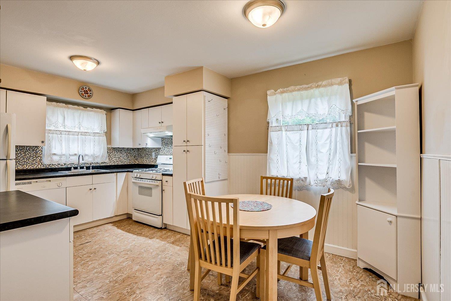 9 Lovely Drive, South Amboy, NJ, 08879 image 13