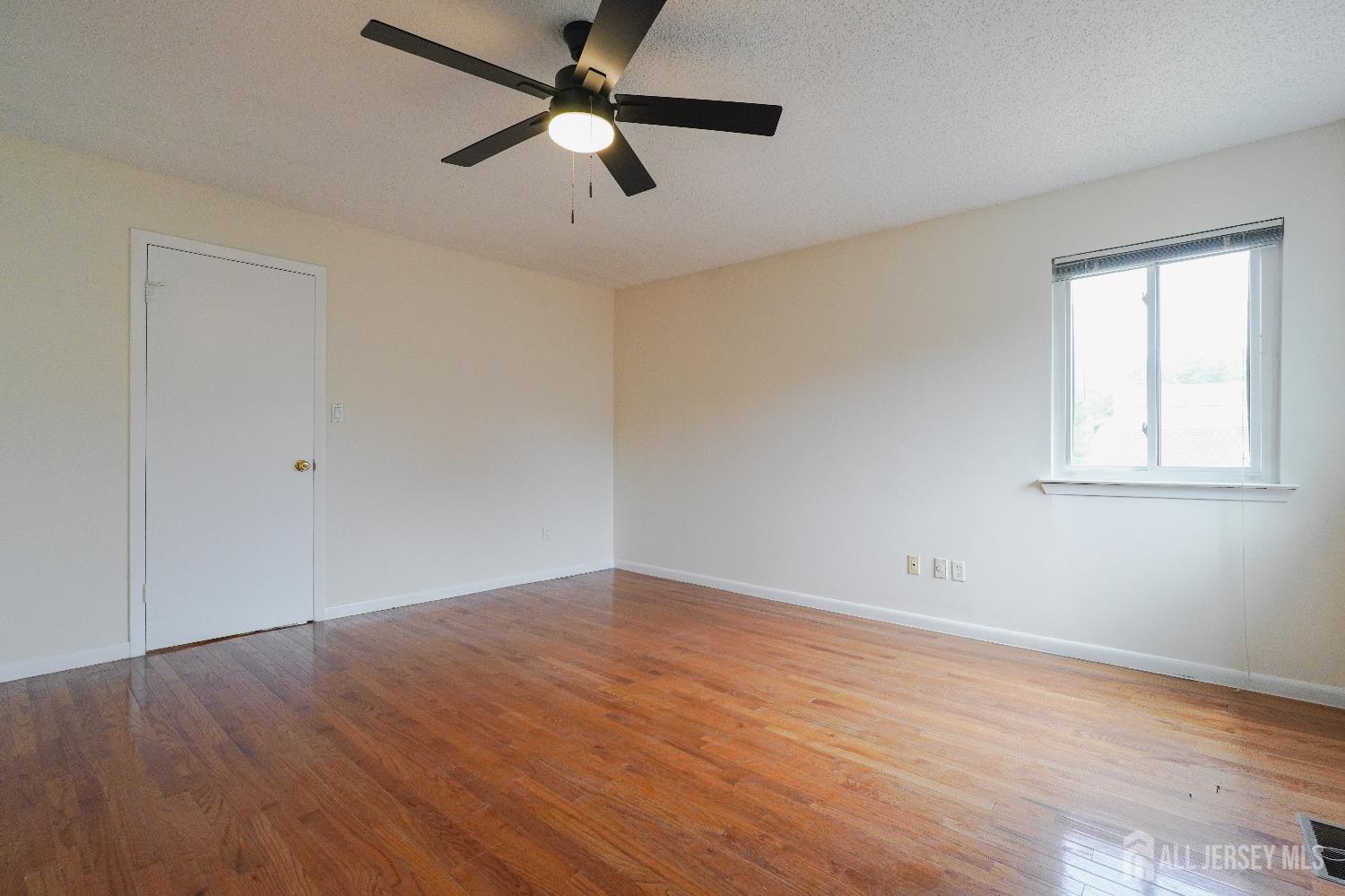14 Carriage Place, Edison, NJ, 08820 image 34