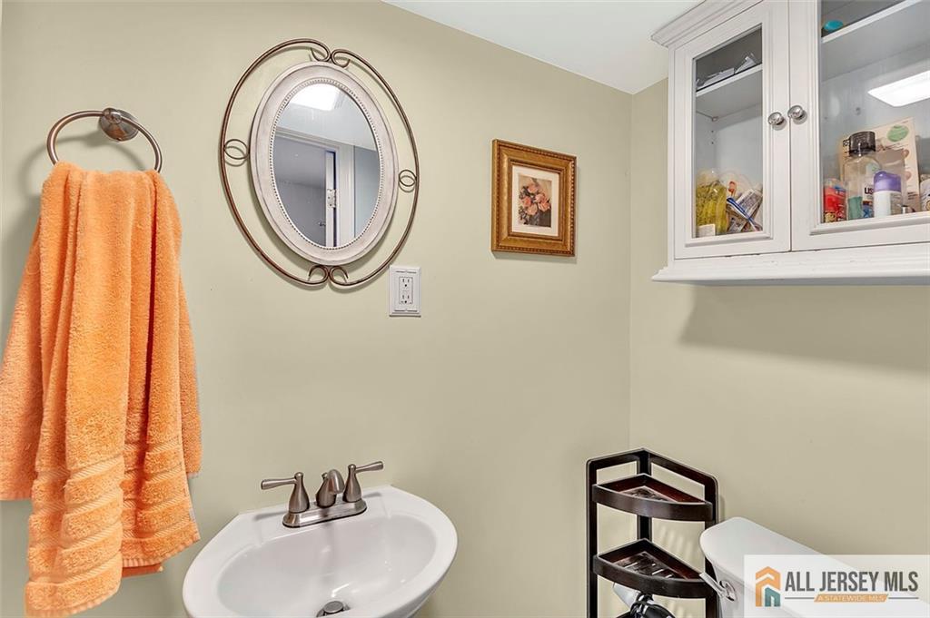 77 Navesink Avenue, Middletown, NJ, 07748 image 15