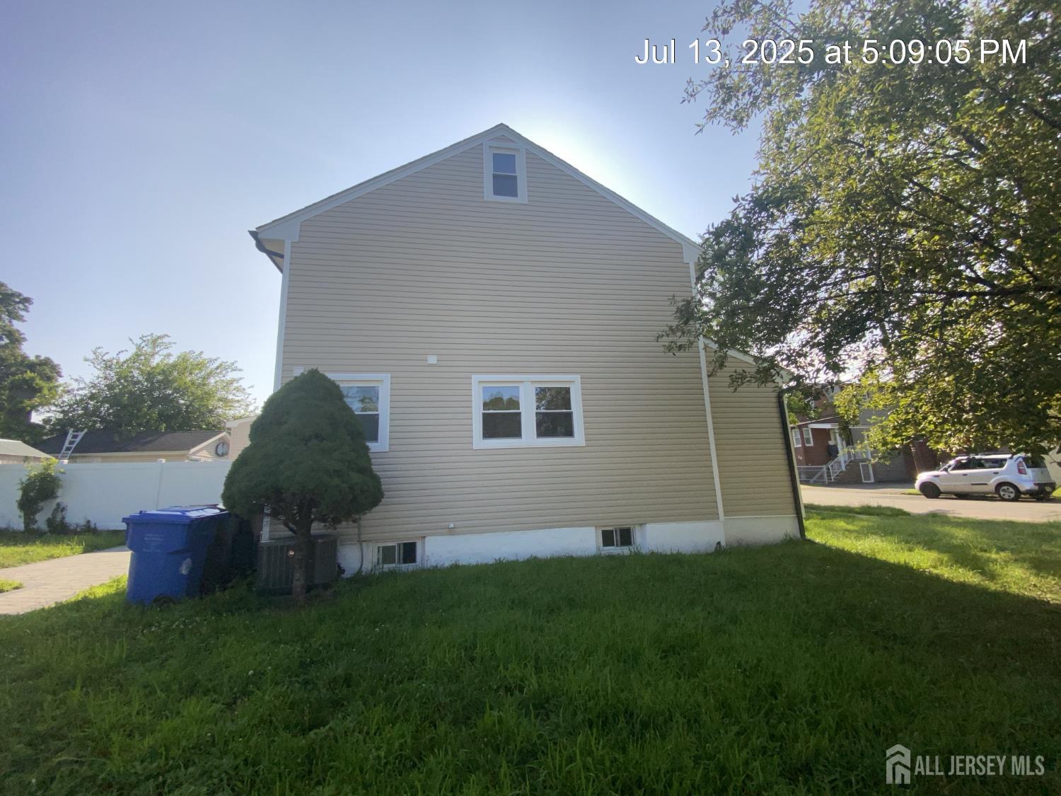 15 Wedgewood Avenue Image 4